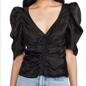 Betty Cinq à Sept top